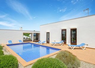 Villa Tamarells Ullastres in Punta Prima